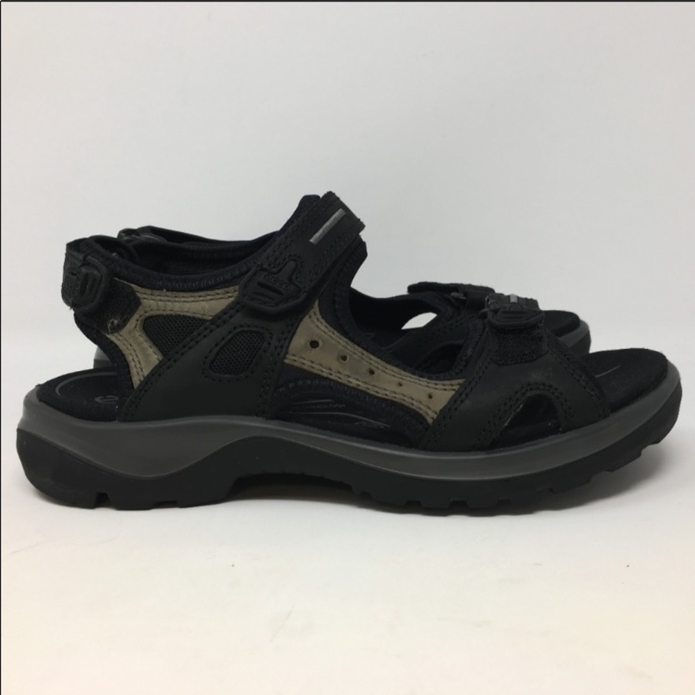 Ecco Yucatán sandals